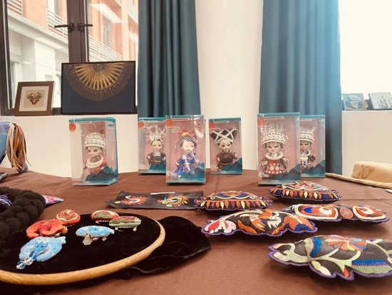 非遗文创显匠心