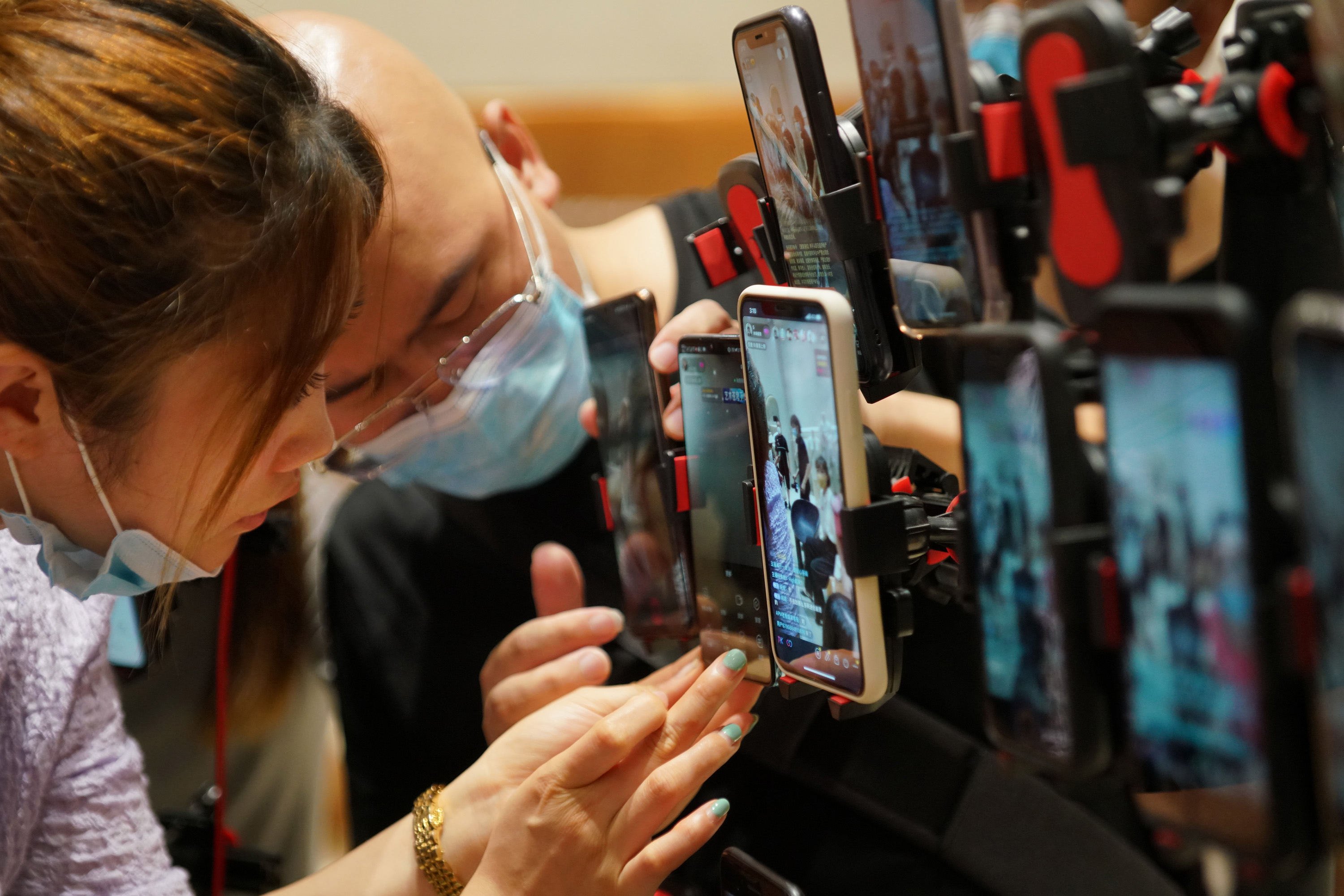 直播带货套路“再升级”,消费者维权“有点难”