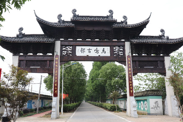 南京新街口商圈：老街内外兼修 百年风华正茂