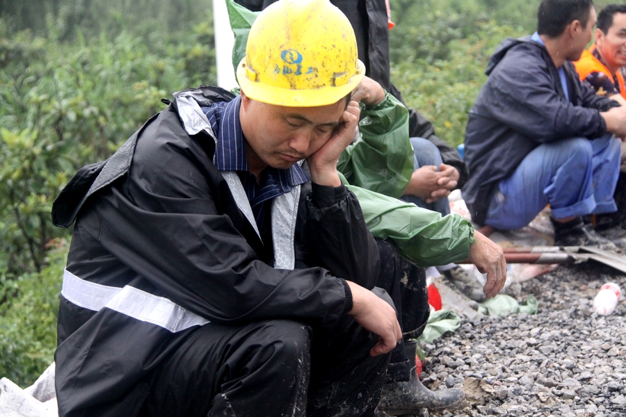 为了抢出“生命通道”,再难再累都值得