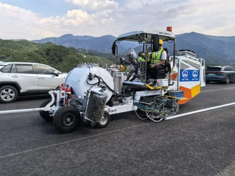 京西山区首条高速今日通车，西六环至灵山从2小时变45分钟