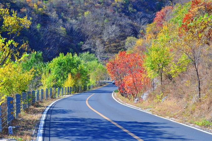京西山区首条高速今日通车，西六环至灵山从2小时变45分钟