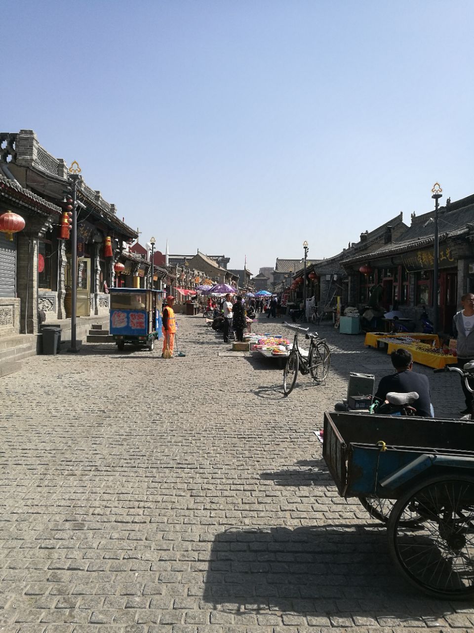 呼和浩特： 塞上老街的城市烟火