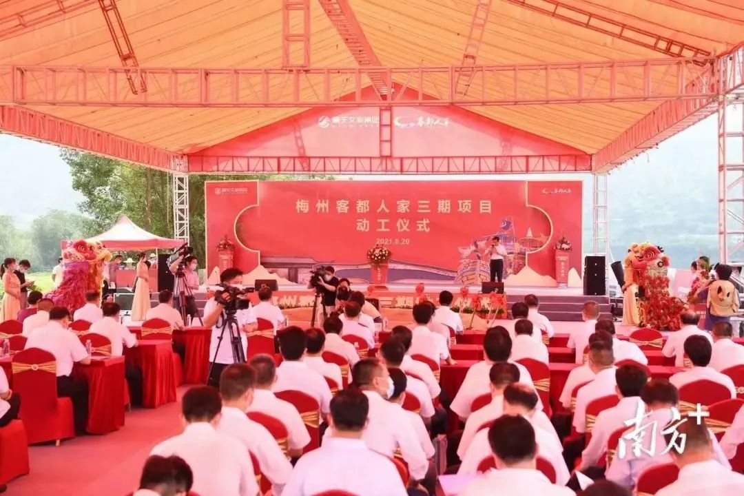 巴南高铁为老区红色文旅产业注入新动能