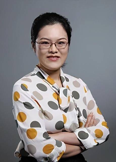 千亿公募迎新掌门人！李莹履新中加基金总经理