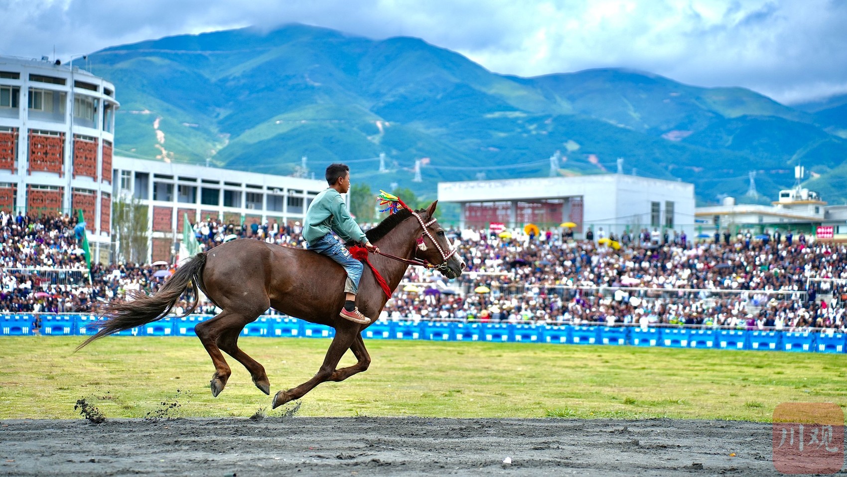 “火把原乡”布拖县欢庆彝族火把节