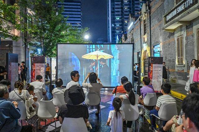 暑期消费场景“焕新” 多地密集发放文旅消费券