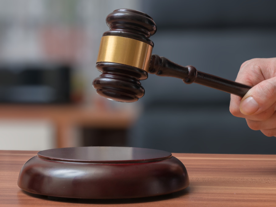 股价从43.58元跌至1.39元!中公教育李永新出手:拟增持2亿元至4亿元