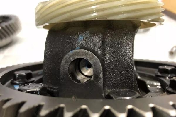 机构调研丨差速器业务基本覆盖新能源汽车制造商，这家国内传动系统龙头还积极布局机器人和航空航天