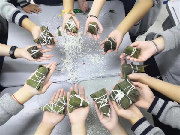 四川蓝生脑科医院党支部开展“浓情端午 与粽不同”主题文化活动