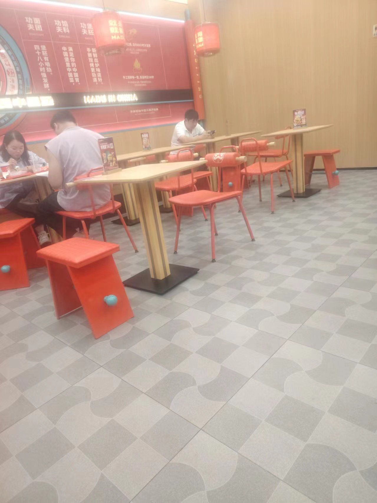 90天关了907家店？塔斯汀：数据严重失实